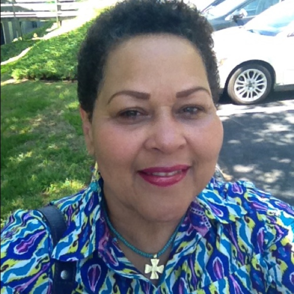 Meet your Posher, Deborah